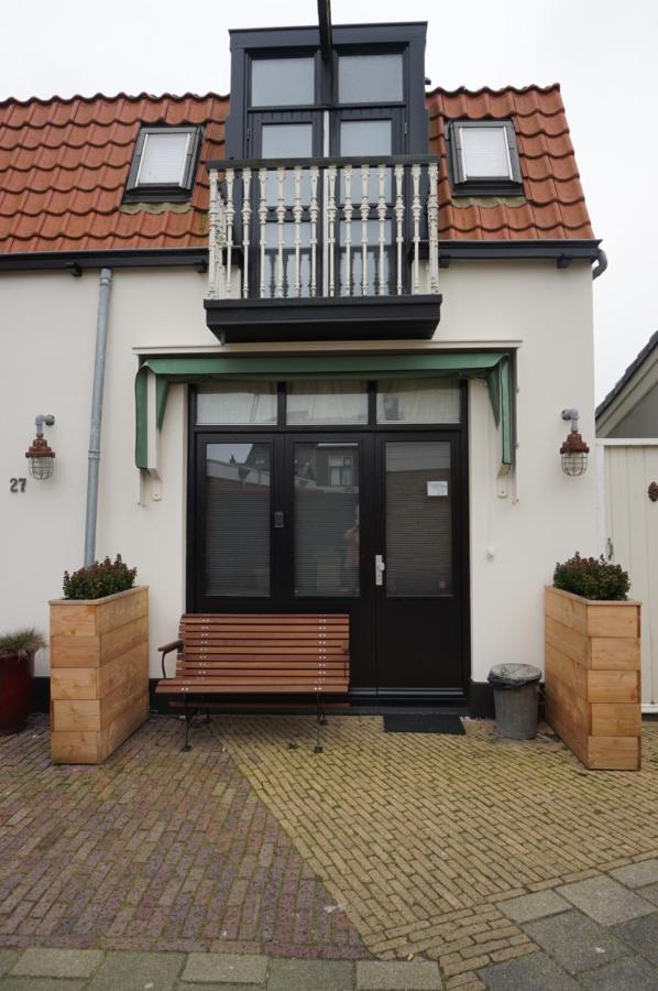 D'Rommels Goed Slapen Apartamento Den Helder Exterior foto